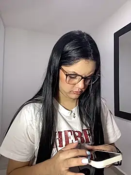 kimberlyhills1 online show from 10-11-25, 05:17