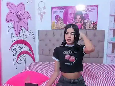 Snapshot of Samanta__evans chatting on 02-04-25, 07:22 Samanta evans online show from 02-04-25, 07:22