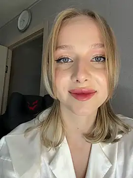 Snapshot of CaseyStar chatting on 02-06-26, 03:48 CaseyStar online show from 02-06-26, 03:48