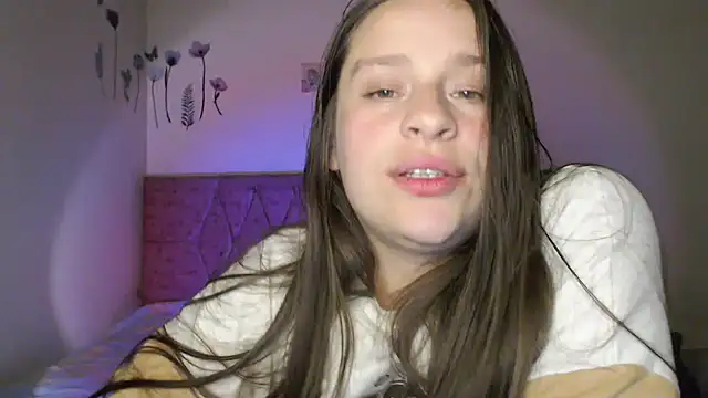 Snapshot of Serenity chatting on 04-22-26, 03:09 Serenity online show from 04-22-26, 03:09