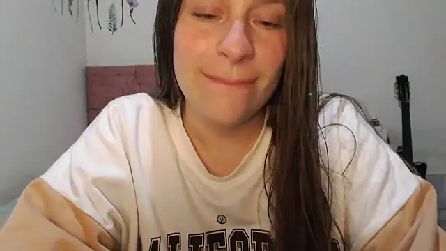 Snapshot of Serenity chatting on 04-29-26, 12:05 Serenity online show from 04-29-26, 12:05