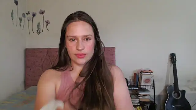 Snapshot of Serenity chatting on 05-23-26, 10:03 Serenity online show from 05-23-26, 10:03