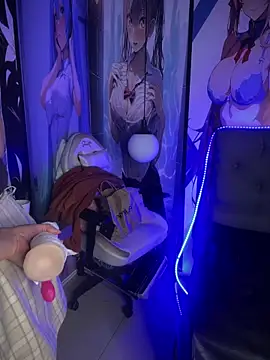 Snapshot of Im_Little chatting on 12-14-24, 12:12 Im Little online show from 12-14-24, 12:12