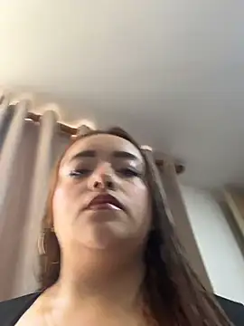 Snapshot of Tatiana_O chatting on 03-04-26, 02:12 Tatiana O online show from 03-04-26, 02:12