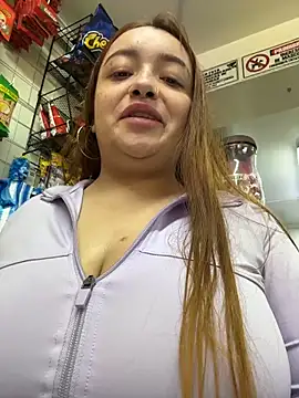 Snapshot of Tatiana_O chatting on 03-12-26, 01:06 Tatiana O online show from 03-12-26, 01:06