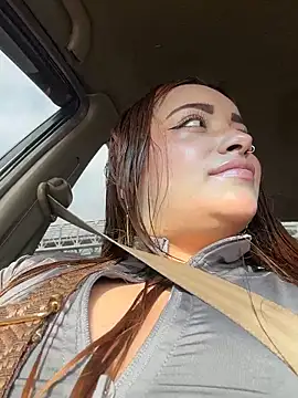 Snapshot of Tatiana_O chatting on 04-03-26, 01:09 Tatiana O online show from 04-03-26, 01:09