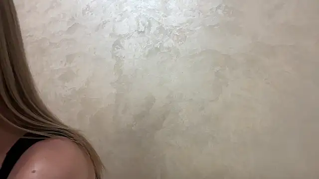 CaitlinaJayne23 online show from 02-26-26, 04:55