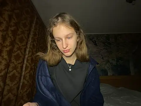 Eva Angel3 online show from 10-27-25, 04:33