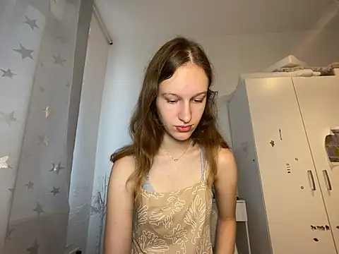Snapshot of Eva_Angel3 chatting on 07-08-26, 06:34 Eva Angel3 online show from 07-08-26, 06:34