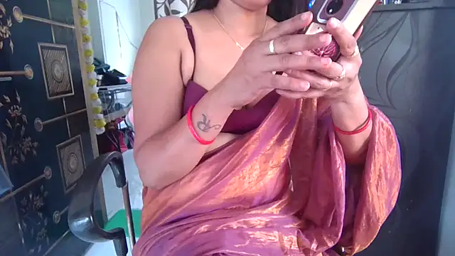 sexy-honey09 online show from 03-25-26, 07:36