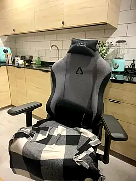 brazilianbbinuk online show from 09-08-25, 08:52