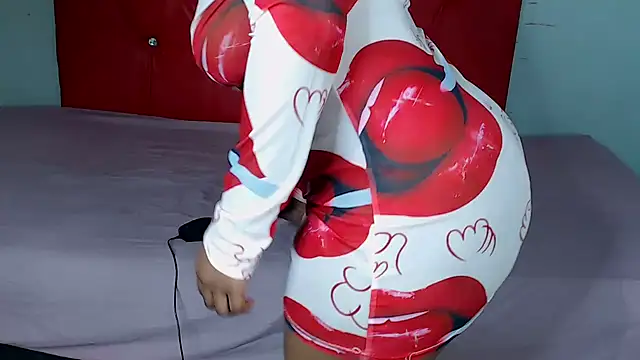 Snapshot of EbonyBentley chatting on 10-27-25, 03:27 EbonyBentley online show from 10-27-25, 03:27