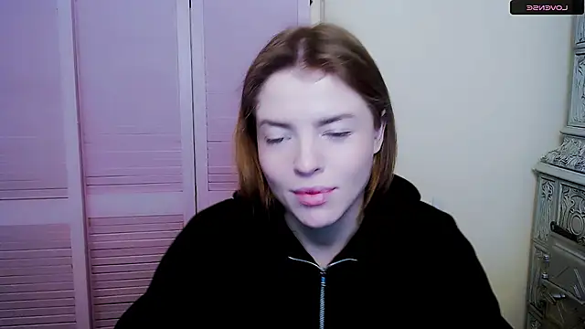 Snapshot of MissOliviaa_ chatting on 01-24-25, 01:57 MissOliviaa  online show from 01-24-25, 01:57