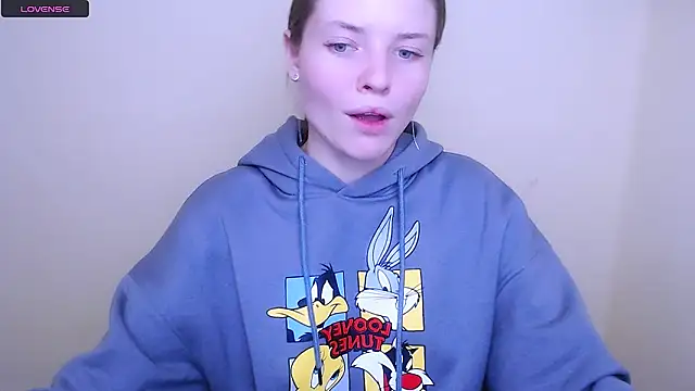 Snapshot of MissOliviaa_ chatting on 01-30-25, 09:36 MissOliviaa  online show from 01-30-25, 09:36