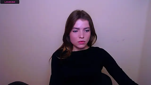 Snapshot of MissOliviaa_ chatting on 02-16-25, 10:54 MissOliviaa  online show from 02-16-25, 10:54