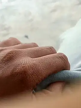 Snapshot of nick05inch chatting on 11-01-25, 11:45 nick05inch online show from 11-01-25, 11:45