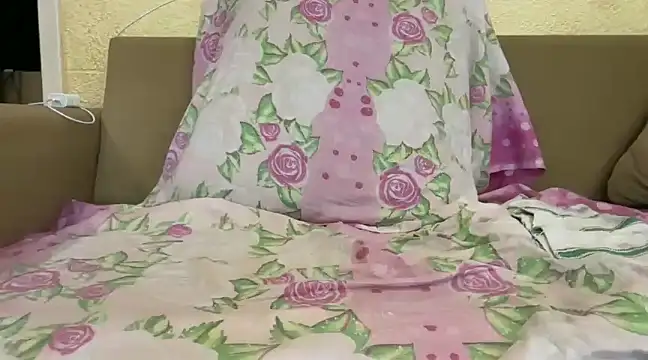 Snapshot of heartqqute26 chatting on 01-21-25, 12:50 heartqqute26 online show from 01-21-25, 12:50