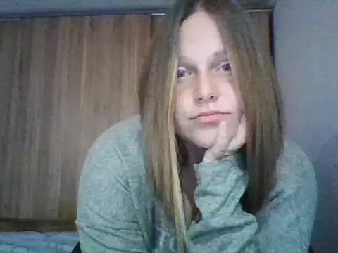 Evasapples online show from 03-07-25, 08:55