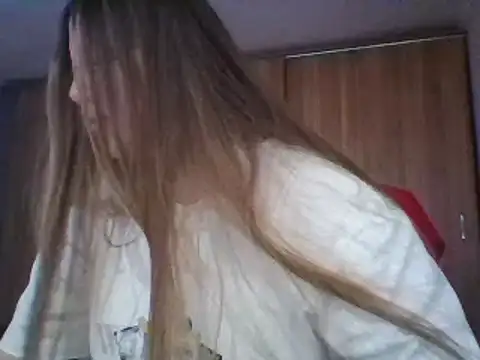 Evasapples online show from 03-20-25, 06:42