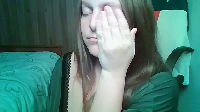 Evasapples online show from 11-13-25, 09:58