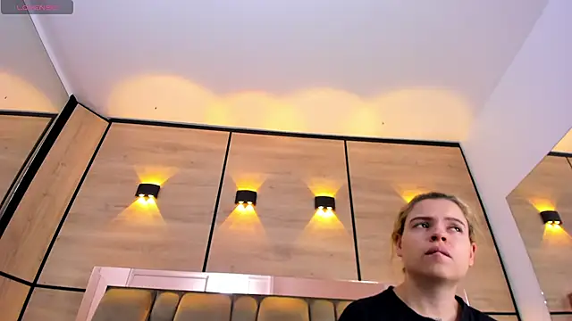 dorothy vegga online show from 11-17-25, 04:40