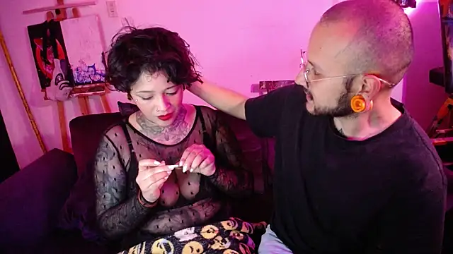 tatouagendecouple online show from 11-07-25, 03:17