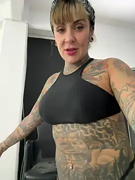 remyflux666 online show from 02-25-26, 04:33