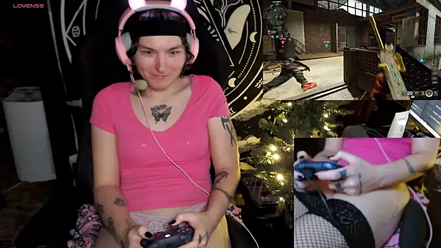 BrandiWRLD 999 online show from 12-17-24, 02:12