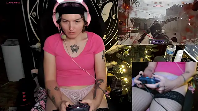 BrandiWRLD 999 online show from 12-17-24, 05:18