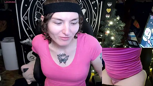 BrandiWRLD 999 online show from 12-30-24, 09:19