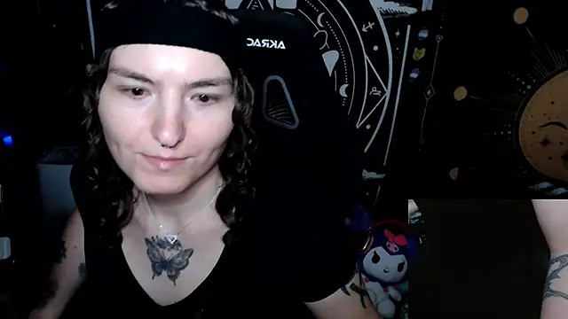 BrandiWRLD 999 online show from 10-04-25, 08:29