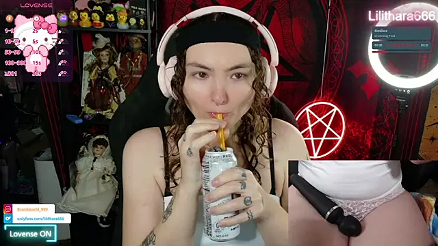 BrandiWRLD 999 online show from 01-10-26, 06:42