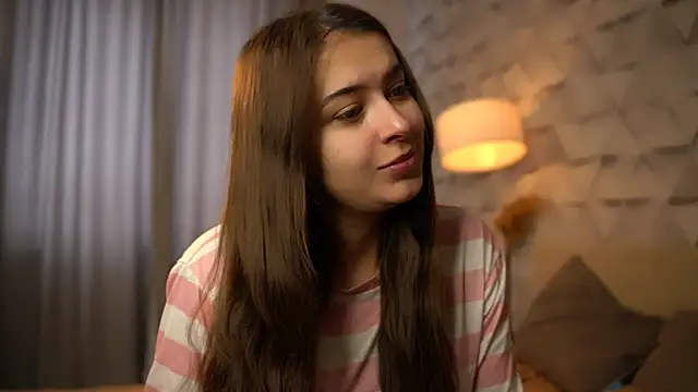 elisa moon online show from 02-05-26, 09:14