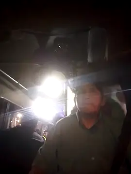 ardiente47 online show from 10-30-25, 12:23