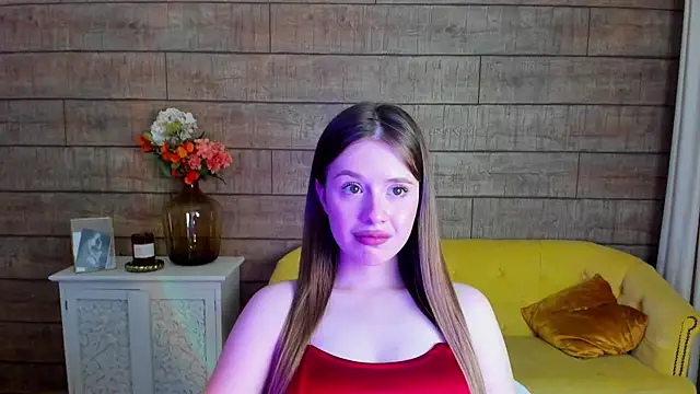 Snapshot of MilanaBalmain chatting on 02-11-25, 07:33 MilanaBalmain online show from 02-11-25, 07:33