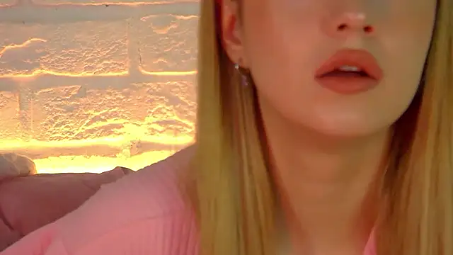 Snapshot of MilanaBalmain chatting on 11-04-25, 04:11 MilanaBalmain online show from 11-04-25, 04:11