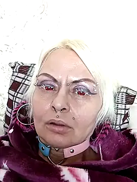 Snapshot of Gardener_of_Illusions chatting on 02-15-25, 04:56 Gardener of Illusions online show from 02-15-25, 04:56