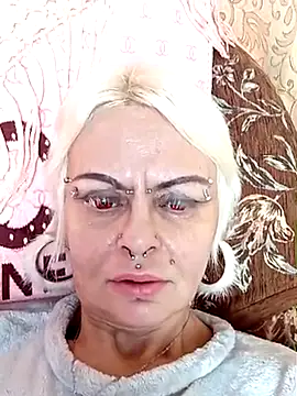 Snapshot of Gardener_of_Illusions chatting on 02-18-25, 10:58 Gardener of Illusions online show from 02-18-25, 10:58