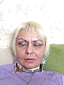 Snapshot of Gardener_of_Illusions chatting on 03-05-25, 07:38 Gardener of Illusions online show from 03-05-25, 07:38