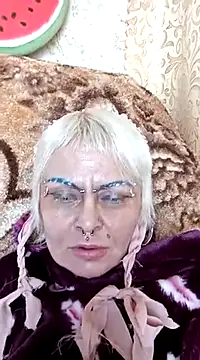 Snapshot of Gardener_of_Illusions chatting on 03-08-25, 01:47 Gardener of Illusions online show from 03-08-25, 01:47