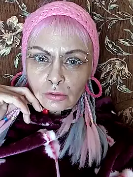 Snapshot of Gardener_of_Illusions chatting on 03-21-25, 03:35 Gardener of Illusions online show from 03-21-25, 03:35