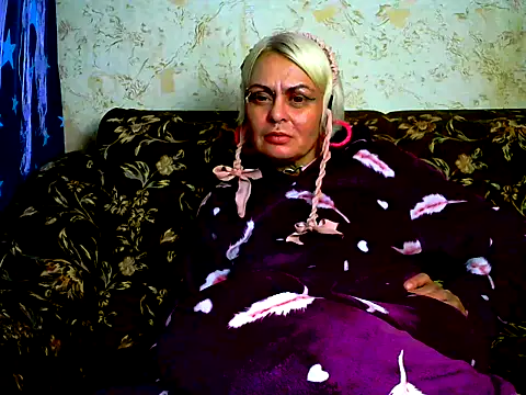 Snapshot of Gardener_of_Illusions chatting on 09-14-25, 02:22 Gardener of Illusions online show from 09-14-25, 02:22