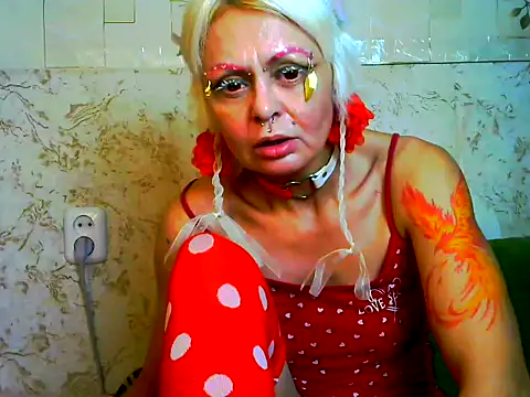 Snapshot of Gardener_of_Illusions chatting on 11-20-25, 10:53 Gardener of Illusions online show from 11-20-25, 10:53