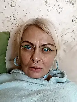 Snapshot of Gardener_of_Illusions chatting on 12-02-25, 01:00 Gardener of Illusions online show from 12-02-25, 01:00