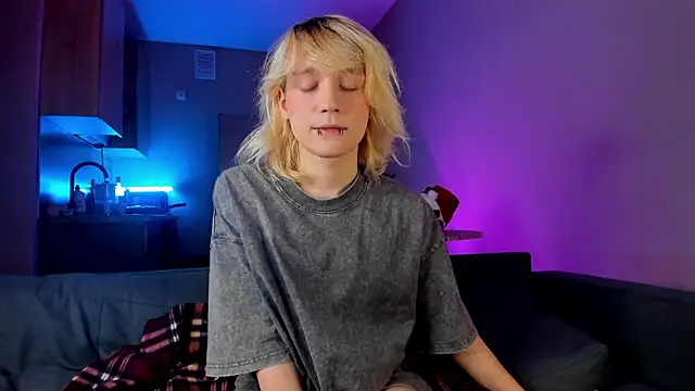 Gregory Byyrd online show from 12-22-24, 05:23