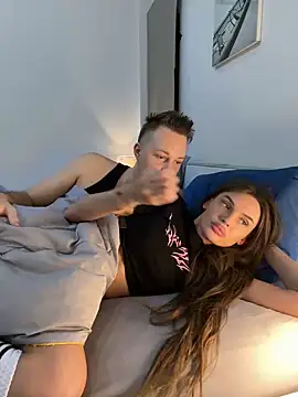 Snapshot of dreamgirls100 chatting on 01-07-25, 07:06 dreamgirls100 online show from 01-07-25, 07:06