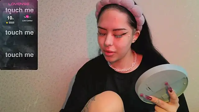 baby  kim online show from 05-23-26, 07:35