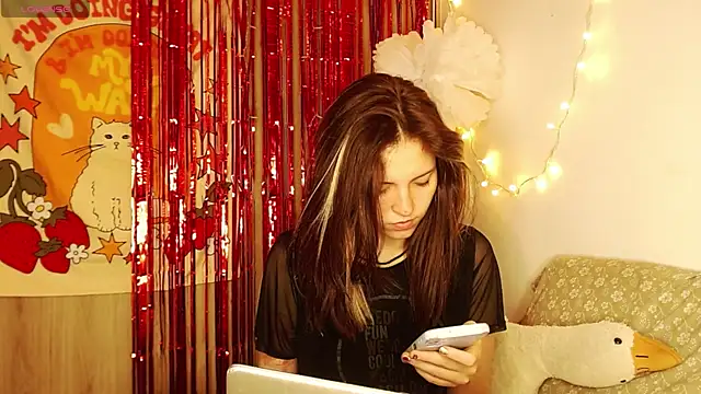 Snapshot of cherrybom969 chatting on 12-22-24, 10:17 cherrybom969 online show from 12-22-24, 10:17