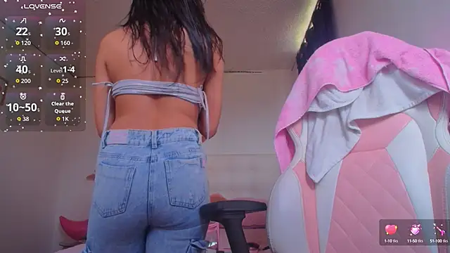 Snapshot of Madysson_leee chatting on 09-23-25, 02:31 Madysson leee online show from 09-23-25, 02:31