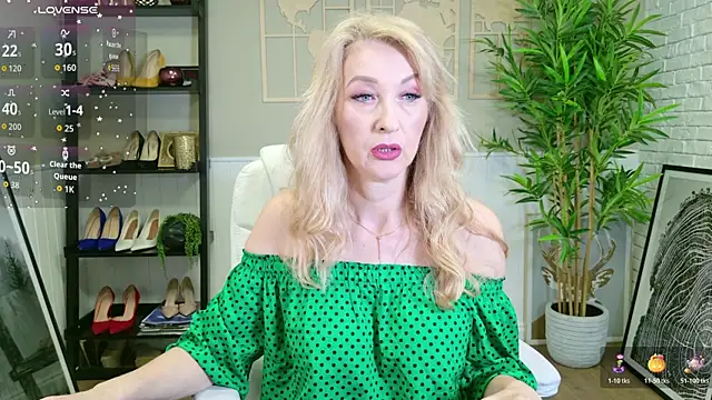 LadyLeea online show from 06-04-26, 05:13